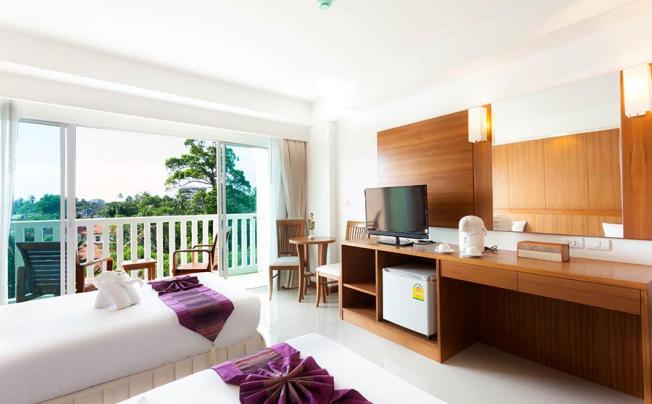 Фото отеля Rawai Princess Hotel