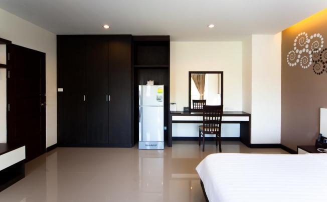 Фото отеля Phavina Serviced Residence Rayong
