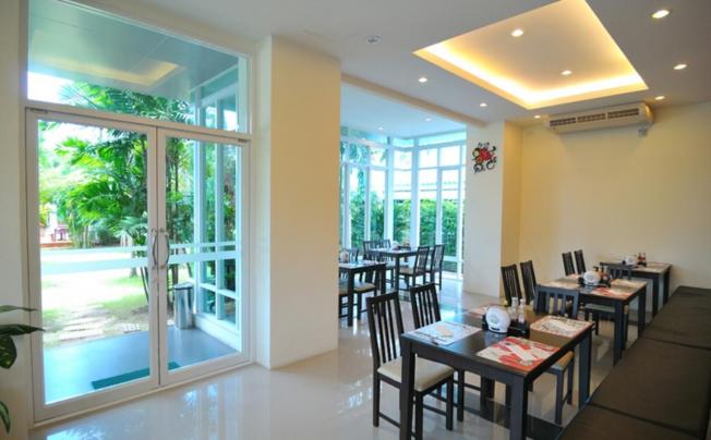 Фото отеля Phavina Serviced Residence Rayong