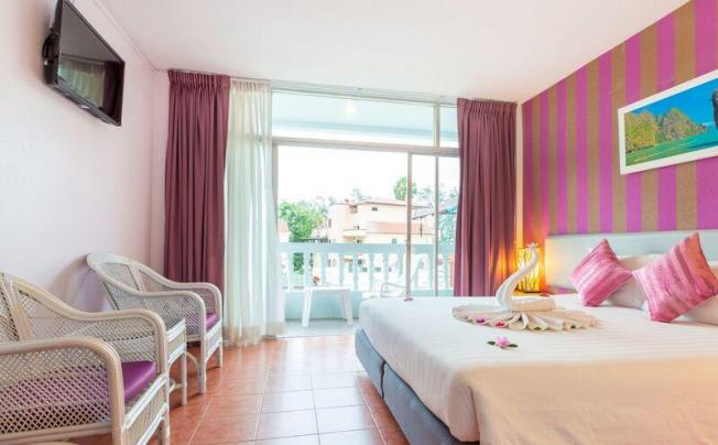 Фото отеля On Hotel Phuket