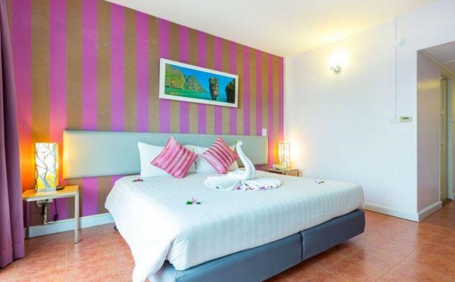 Фото отеля On Hotel Phuket