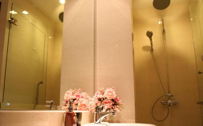 Фото отеля Silom Forest Exclusive Residence