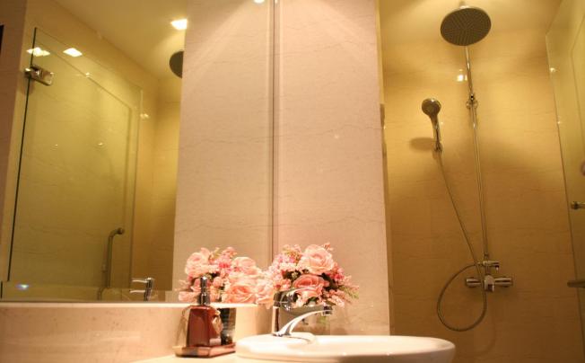 Фото отеля Silom Forest Exclusive Residence