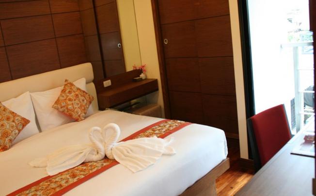 Фото отеля Silom Forest Exclusive Residence