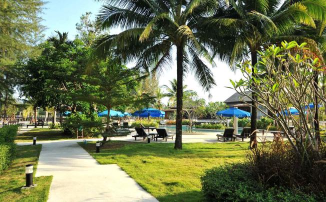Фото отеля Apsara Beachfront Resort & Villa