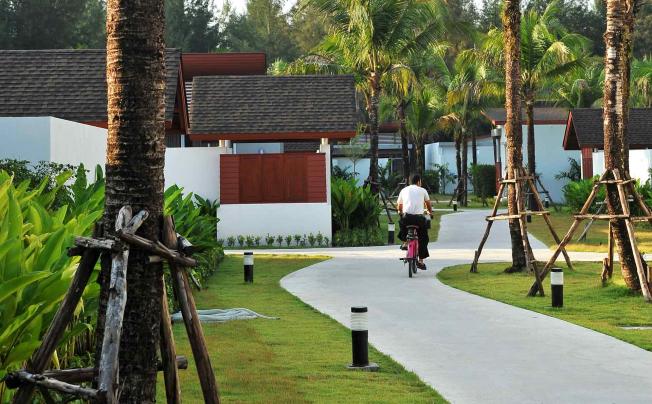 Фото отеля Apsara Beachfront Resort & Villa