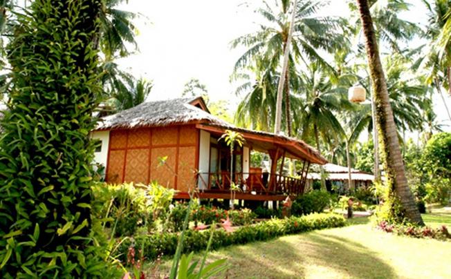 Фото отеля Lipa Lodge beach Resort