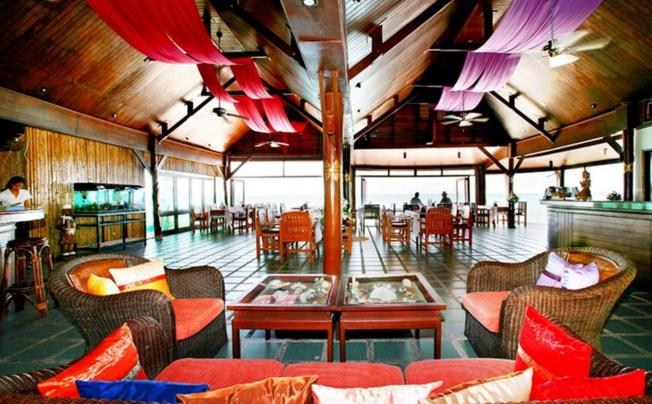 Фото отеля Lipa Lodge beach Resort