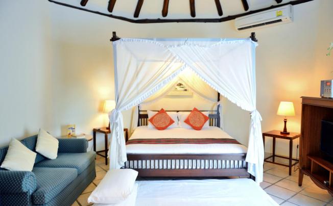 Фото отеля Supatra Hua hin Resort