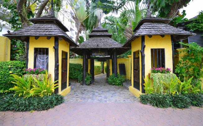 Фото отеля Supatra Hua hin Resort