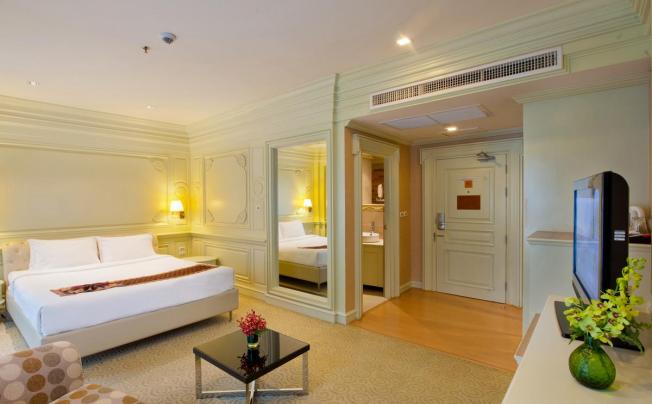 Фото отеля Kingston Suites bangkok