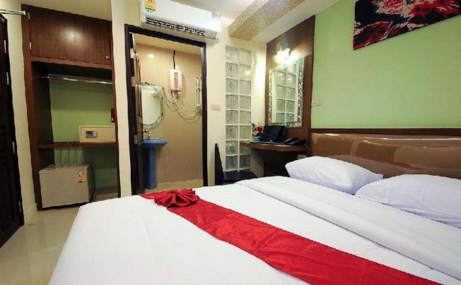 Фото отеля Royal Express Inn Bangkok