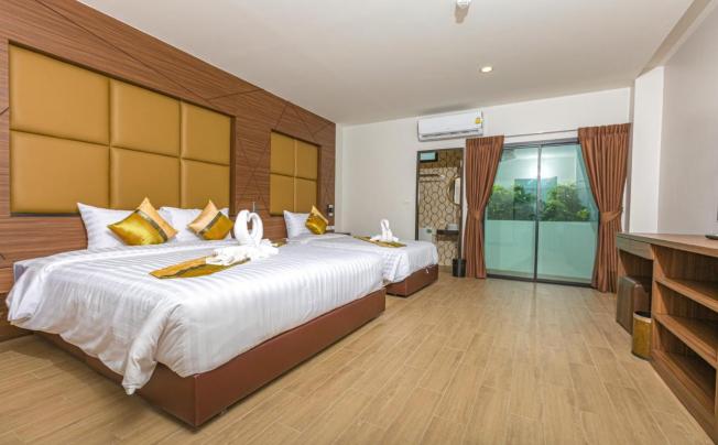 Фото отеля The Bell Airport Phuket Hotel
