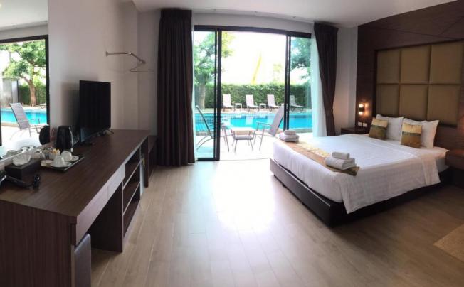 Фото отеля The Bell Airport Phuket Hotel