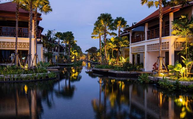 Фото отеля Grand Mercure Khao Lak Bangsak