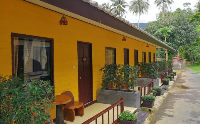 Фото отеля PARADISE BUNGALOWS