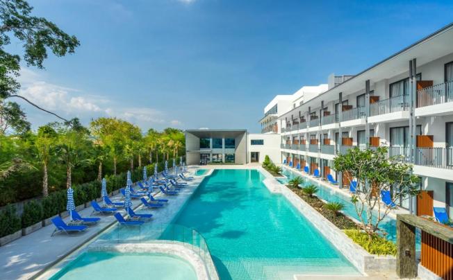 Фото отеля Seabed Grand Hotel Phuket