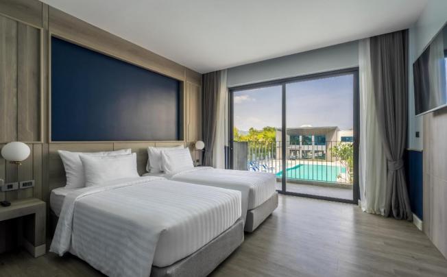 Фото отеля Seabed Grand Hotel Phuket