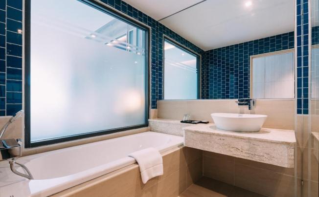 Фото отеля Seabed Grand Hotel Phuket
