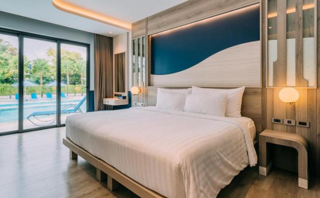 Фото отеля Seabed Grand Hotel Phuket