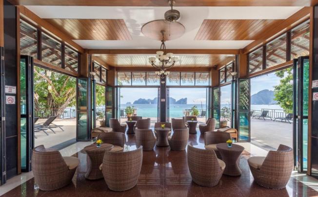 Фото отеля Phi Phi Long Beach Resort & Villa