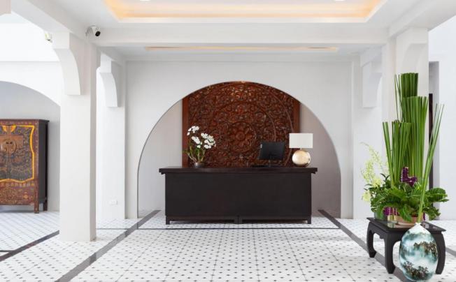Фото отеля Anona Beachfront Phuket Resort