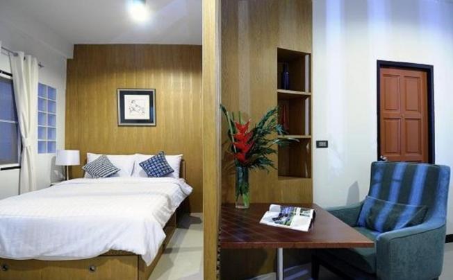 Фото отеля Ratchadamnoen Residence