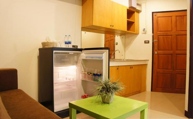 Фото отеля Ratchadamnoen Residence