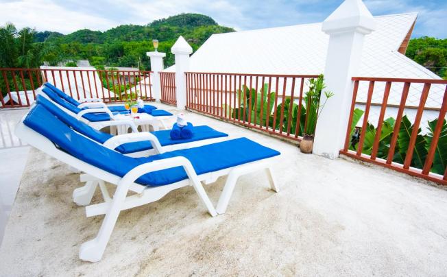 Фото отеля Nadivana Serviced Apartments