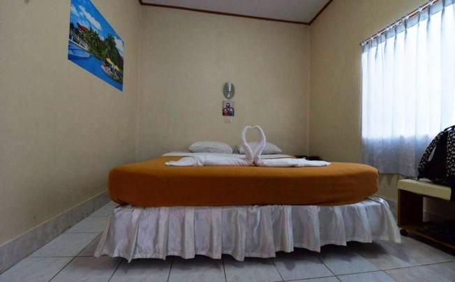 Фото отеля AONANG BAANLAY BUNGALOW