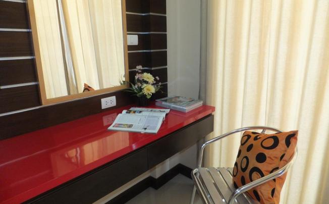 Фото отеля Dengba Hostel phuket