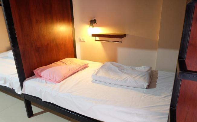 Фото отеля Dengba Hostel phuket