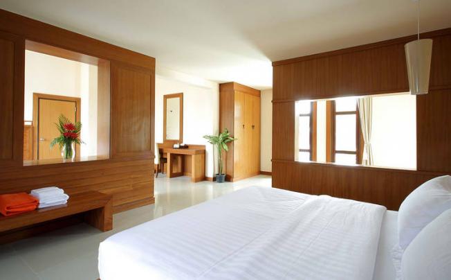Фото отеля Nantra Coco Beach Resort