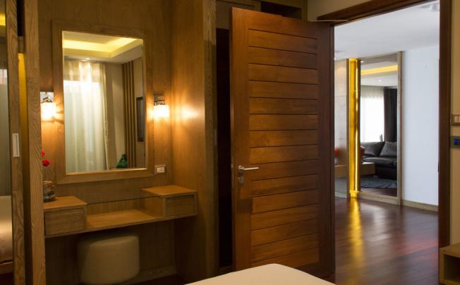 Фото отеля Nchantra Pool Suite Residence