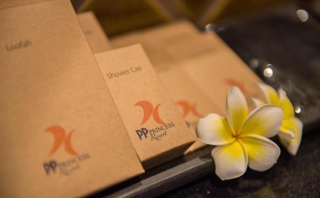 Фото отеля Phi Phi Charlie Beach Resort