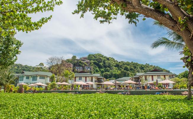 Фото отеля Phi Phi Charlie Beach Resort