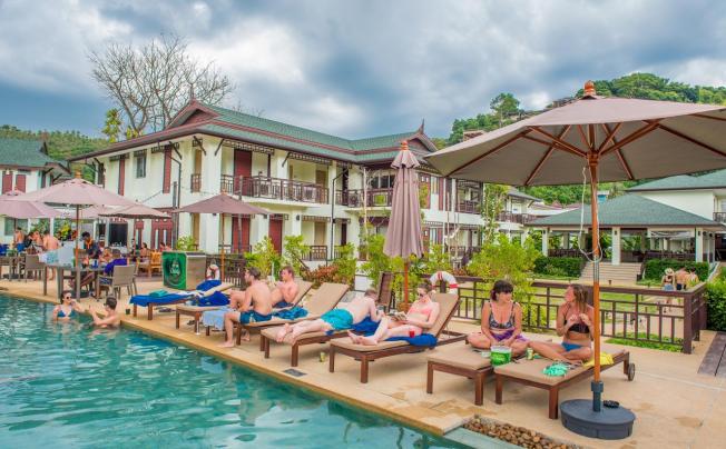 Фото отеля Phi Phi Charlie Beach Resort