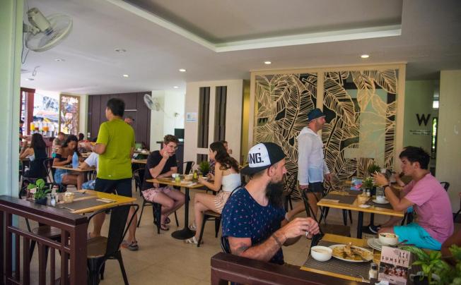 Фото отеля Phi Phi Charlie Beach Resort