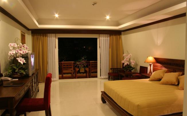 Фото отеля AVALON BEACH RESORT 