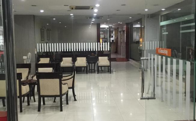 Фото отеля Mall Suites Express