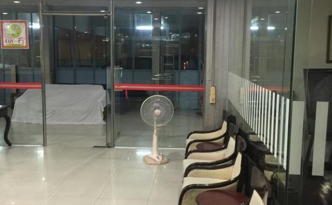 Фото отеля Mall Suites Express