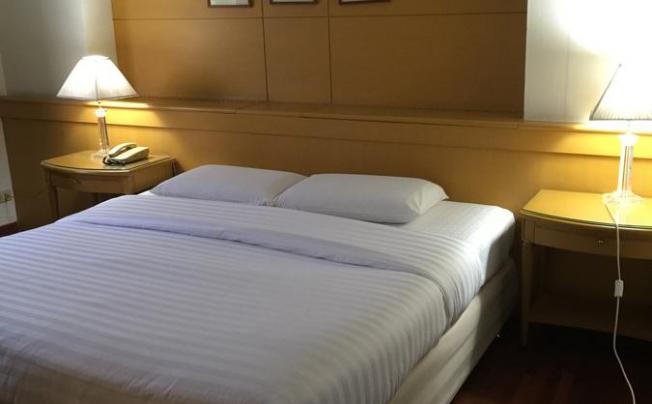 Фото отеля Mall Suites Express