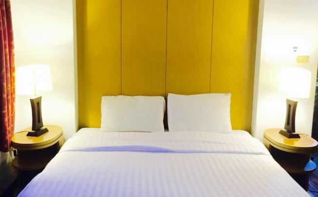 Фото отеля Mall Suites Express