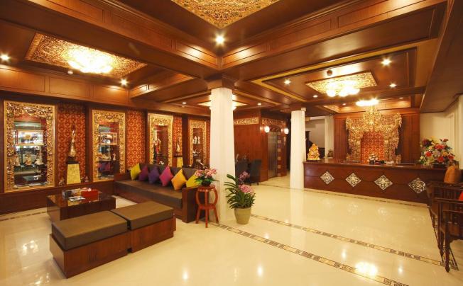 Фото отеля RAYABURI HOTEL PATONG 