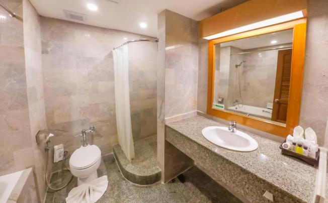Фото отеля STAR CONVENTION HOTEL