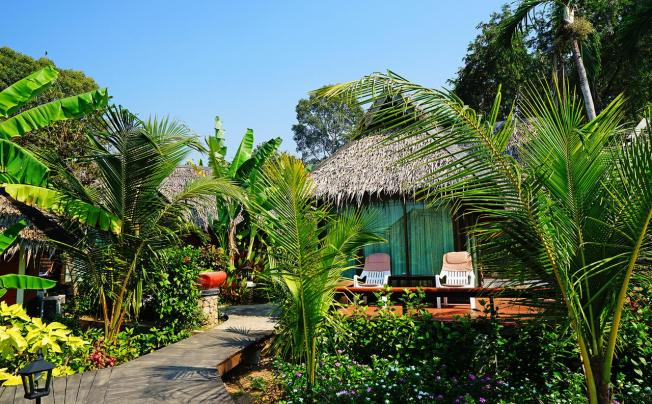 Фото отеля SUNSET VILLAGE BEACH RESORT 