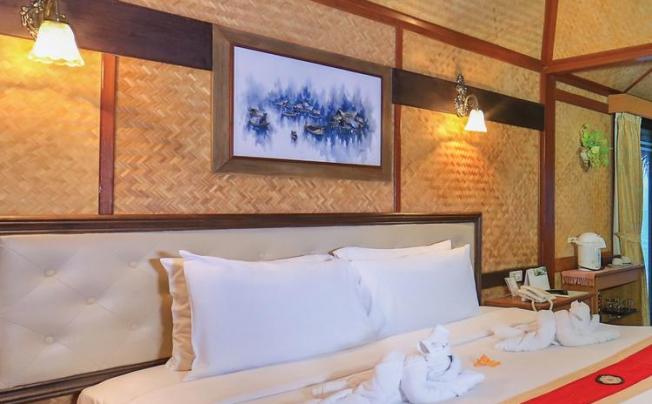 Фото отеля SUNSET VILLAGE BEACH RESORT 