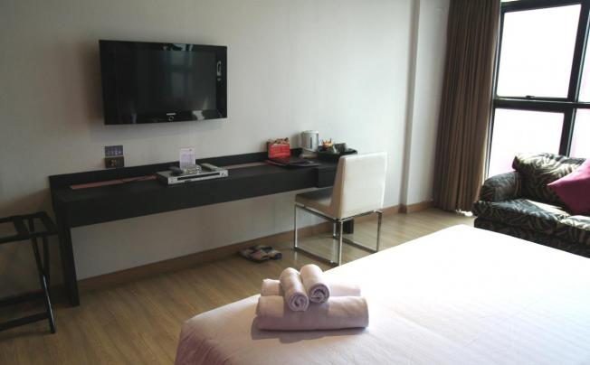 Фото отеля Grand Inn hotel bangkok