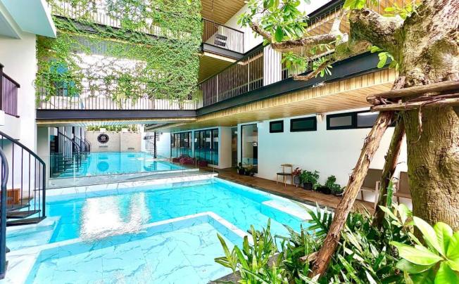 Фото отеля Tour De Phuket Hotel