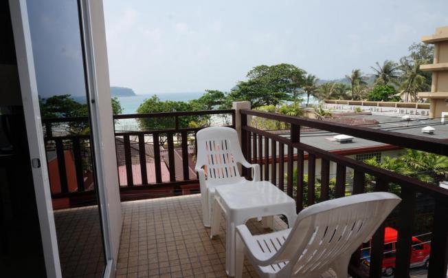 Фото отеля Kata Beachwalk And Bungalows